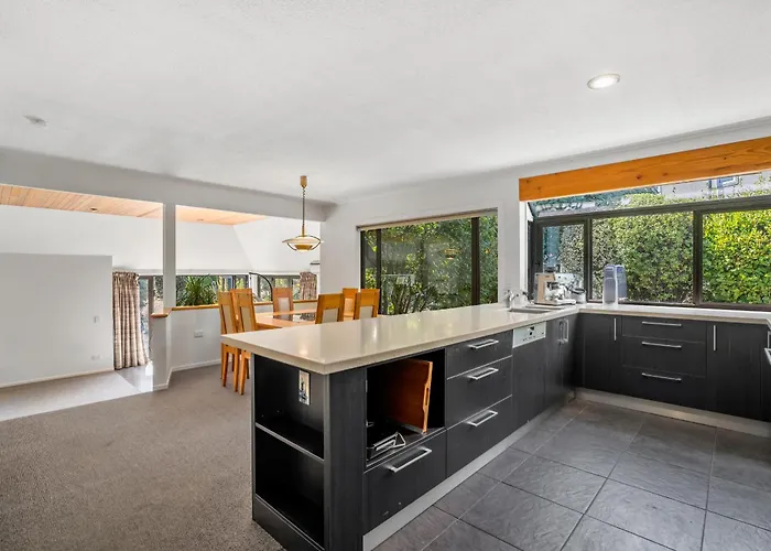 Mountain View Retreat - Wanaka